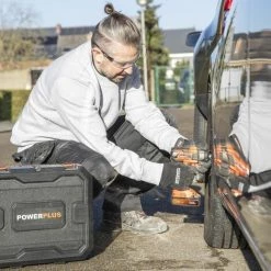 POWER PLUS Powerplus - Dual Power - POWDP20160 - 20 V - A Balais à Charon - Clé À Choc - + Batt. 20V 2.0Ah + Charger 11 POWER PLUS Powerplus - Dual Power - POWDP20160 - 20 V - A Balais à Charon - Clé À Choc - + Batt. 20V 2.0Ah + Charger -Clé Soldes Magasin 53613996 5